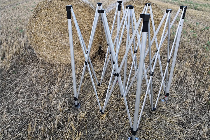 Cort petrecere în grădină Constanța