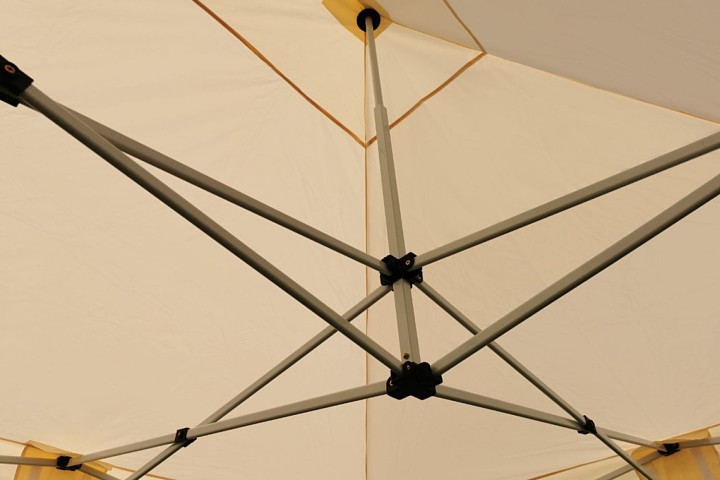 corturi de petrecere