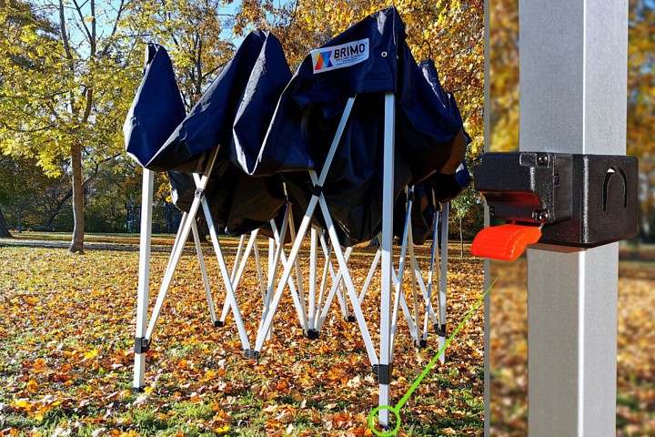 eveniment cort de petrecere