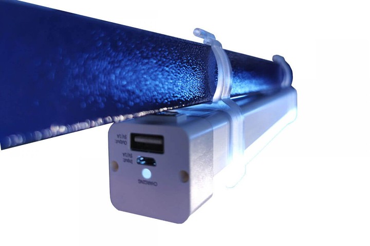 Cort de petrecere cu lumina